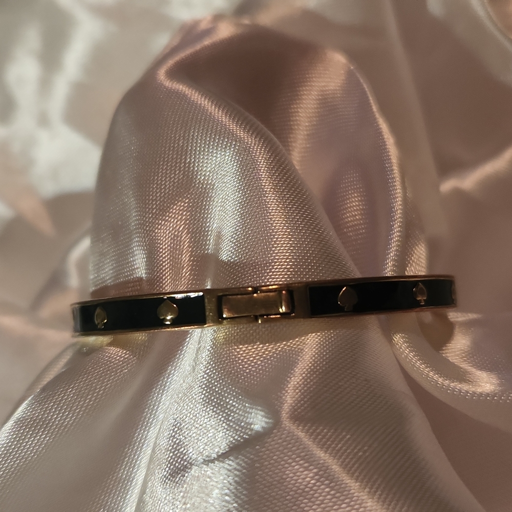 Kate Spade ♠️ Bangle - Picture 2 of 8